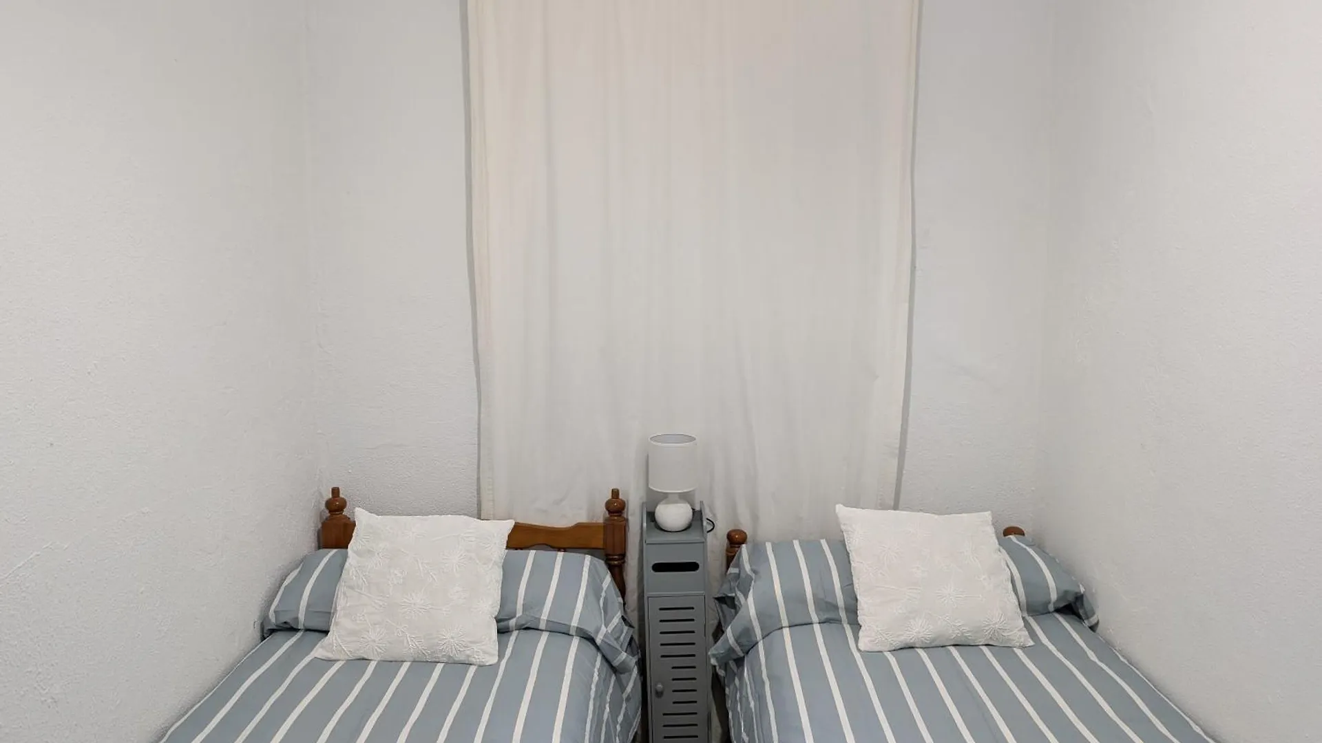 Chalet Adosado En Matalascanas Con Piscina Y Chimenea, Cerca De La Playa